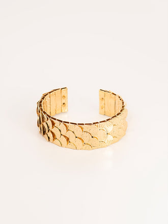 textured-cuff-bracelet