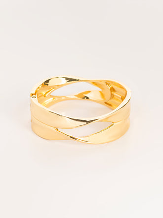 double-layered-cuff-bracelet