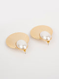 pearl-earrings