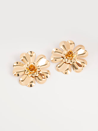 classic-flower-earrings