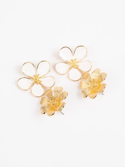 Dangling Flower Earrings