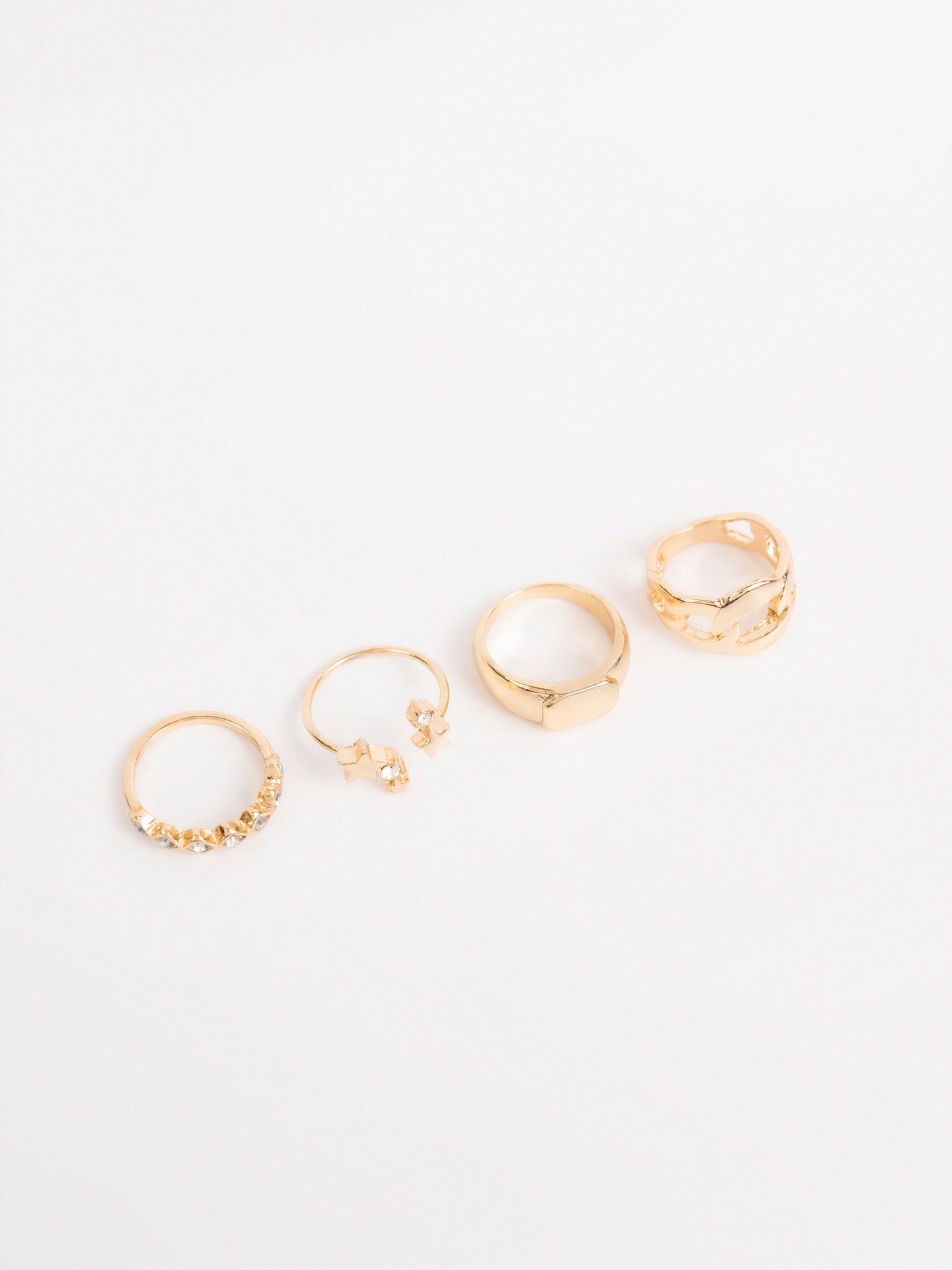 Geometric Ring Set