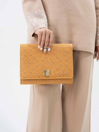 sequin-embroidered-clutch