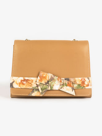 printed-bow-clutch