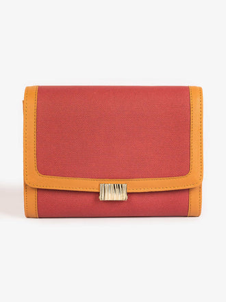 two-toned-clutch