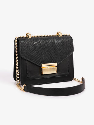 snake-textured-handbag