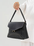 envelope-shaped-handbag