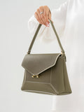 envelope-shaped-handbag