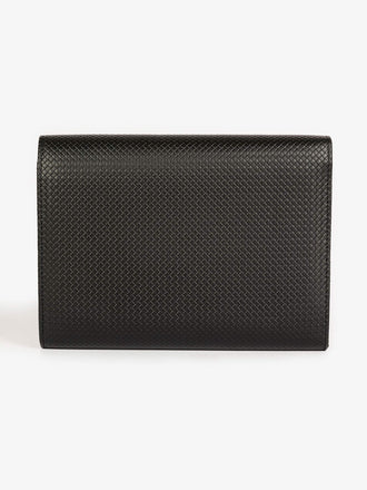 self-patterned-clutch