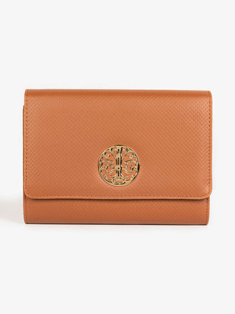 self-patterned-clutch