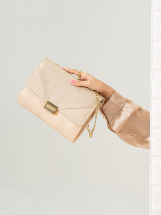 two-toned-clutch