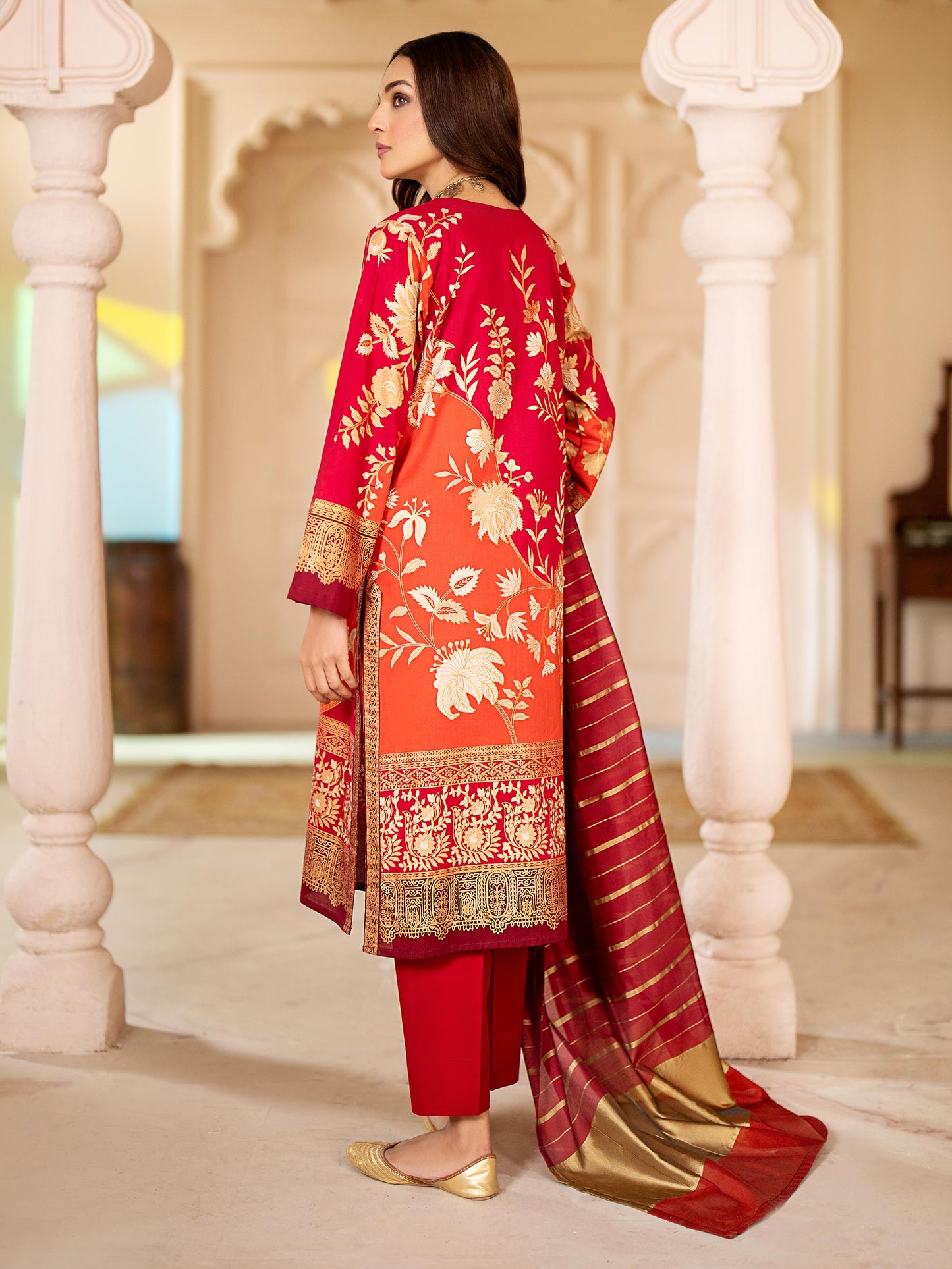 3 Piece Lawn Suit-Embroidered (Unstitched)