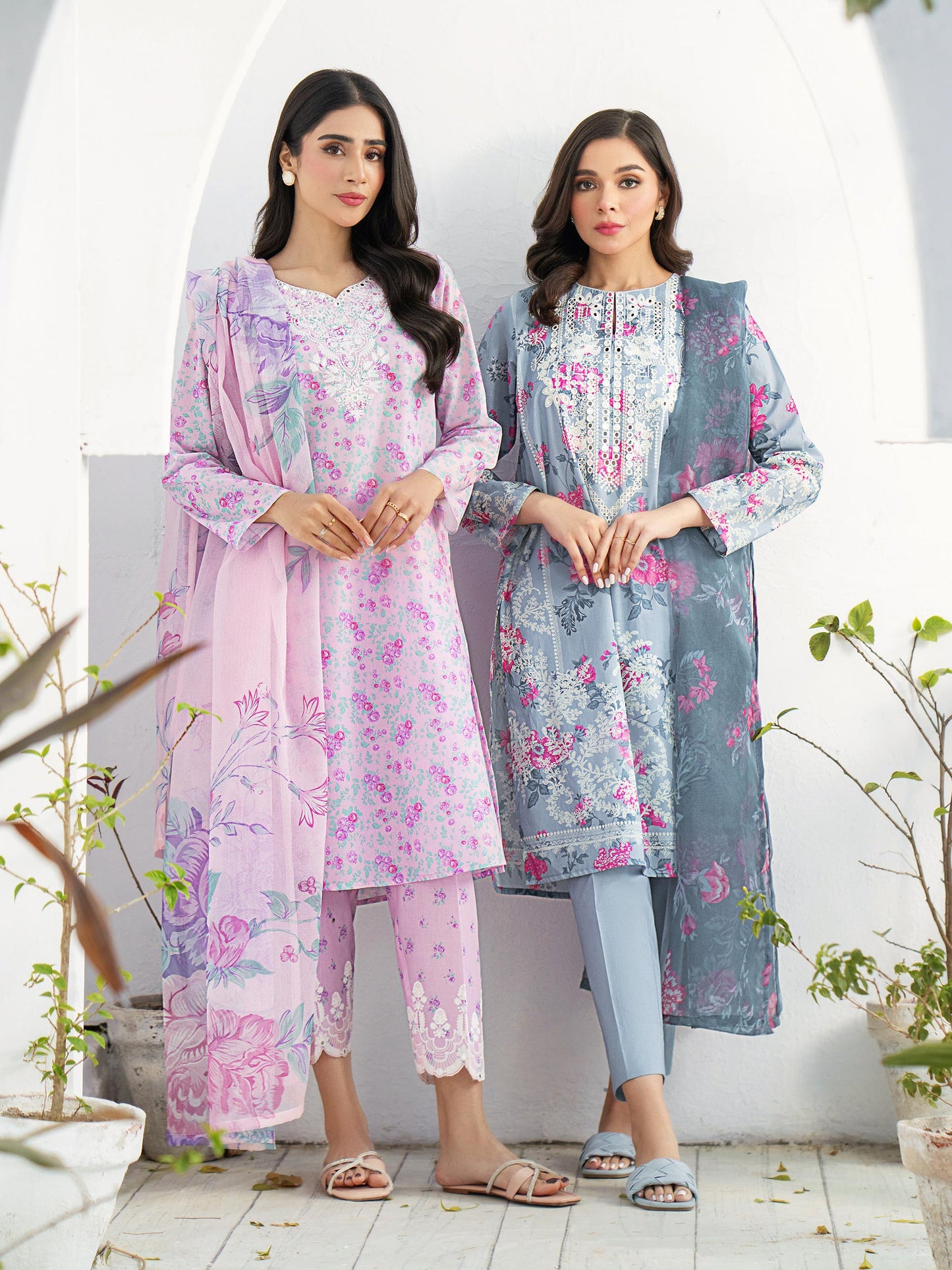 3 Piece Lawn Suit-Embroidered (Pret)