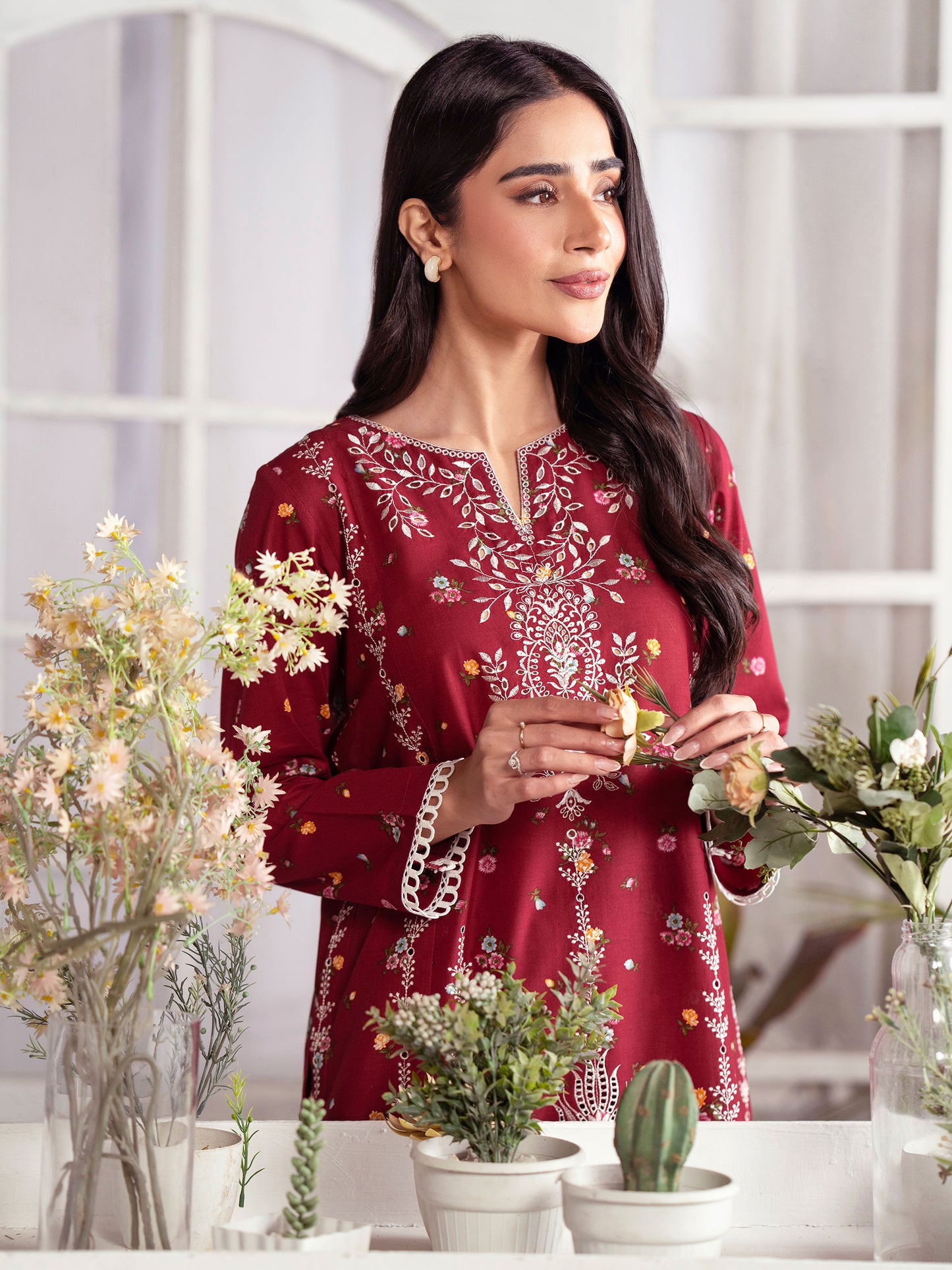 2 Piece Lawn Suit-Embroidered (Unstitched)