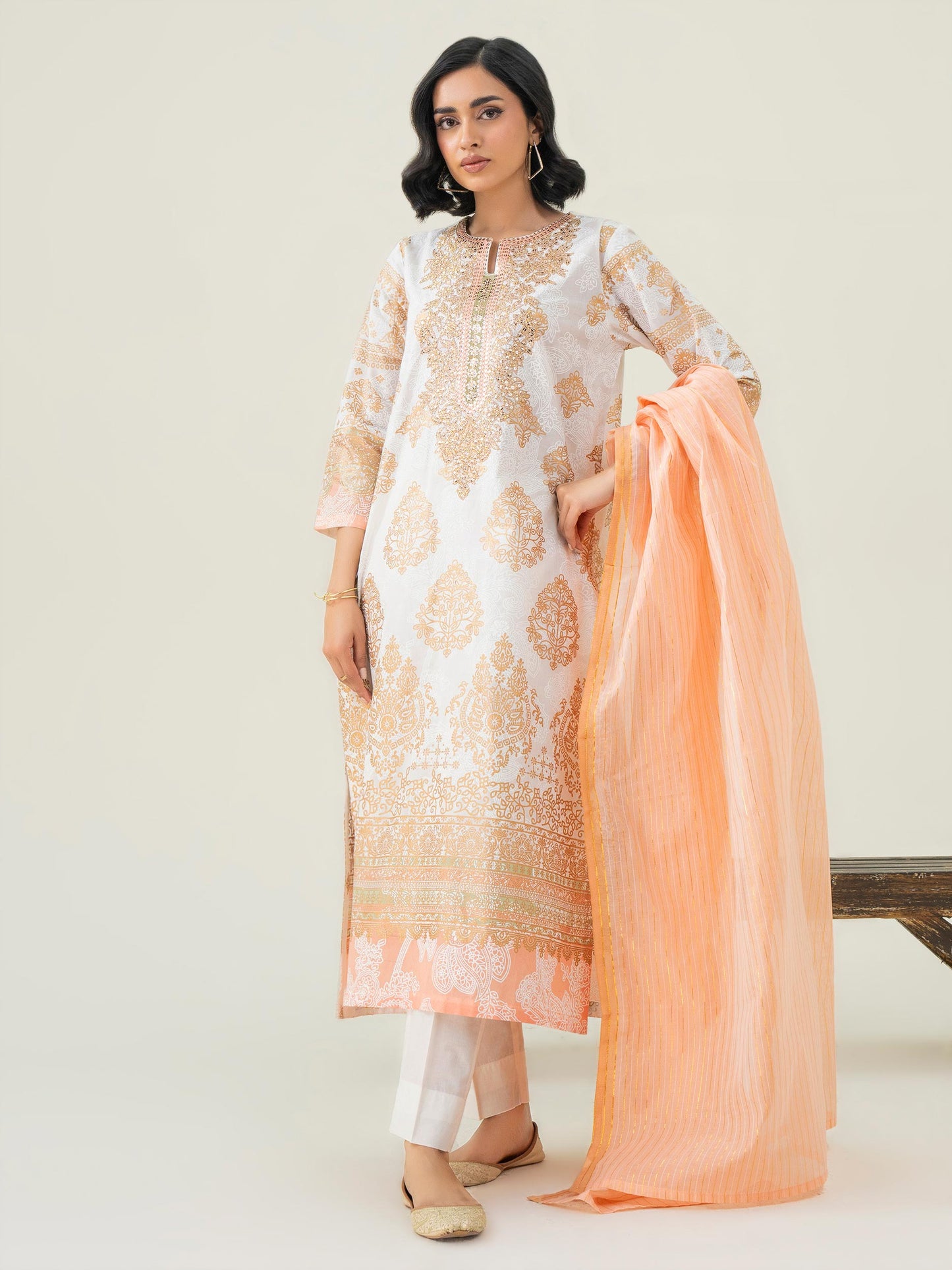 2 Piece Lawn Suit-Embroidered (Pret)