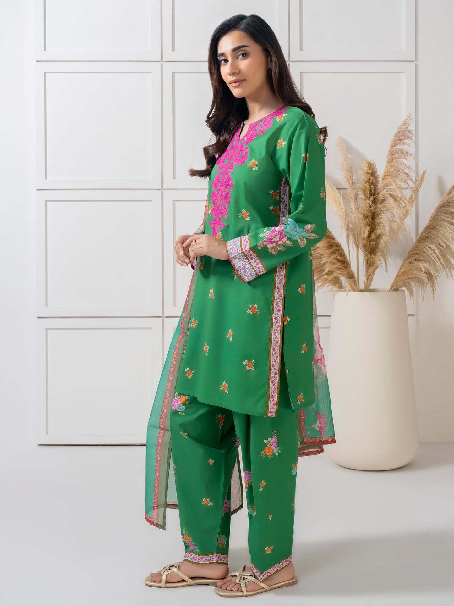 3 Piece Lawn Suit-Embroidered (Pret)