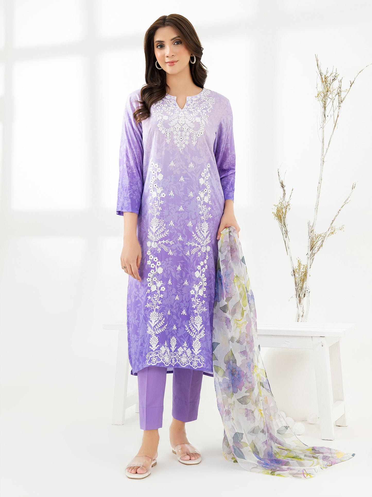 3 Piece Lawn Suit-Embroidered (Pret)