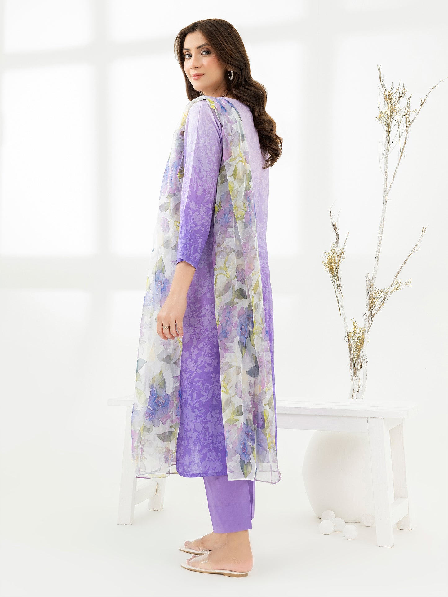 3 Piece Lawn Suit-Embroidered (Pret)