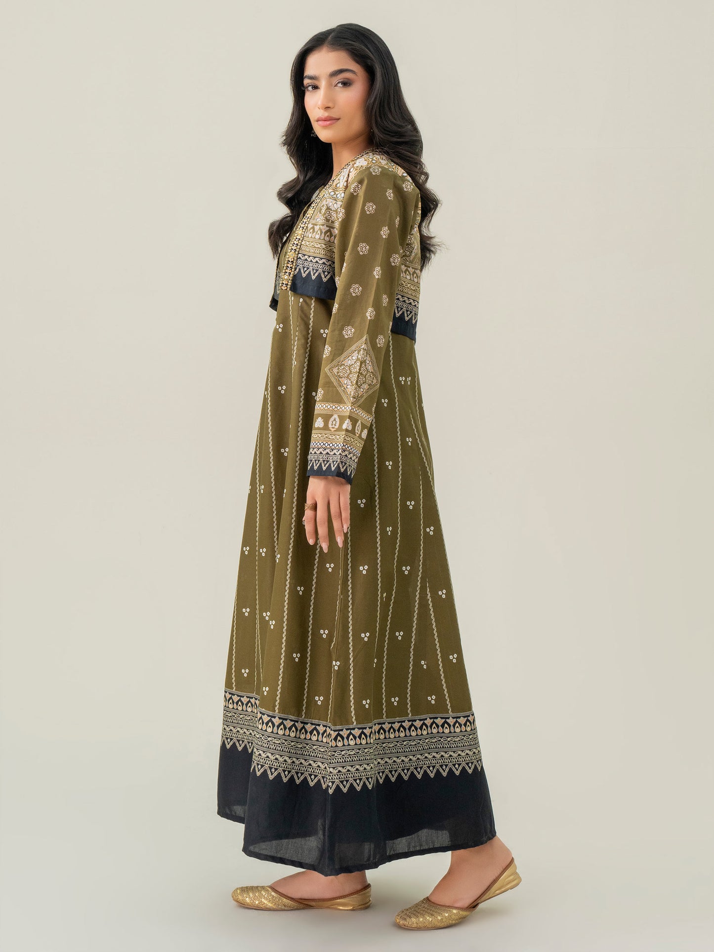 Lawn Shirt With Bolero-Embroidered (Pret)