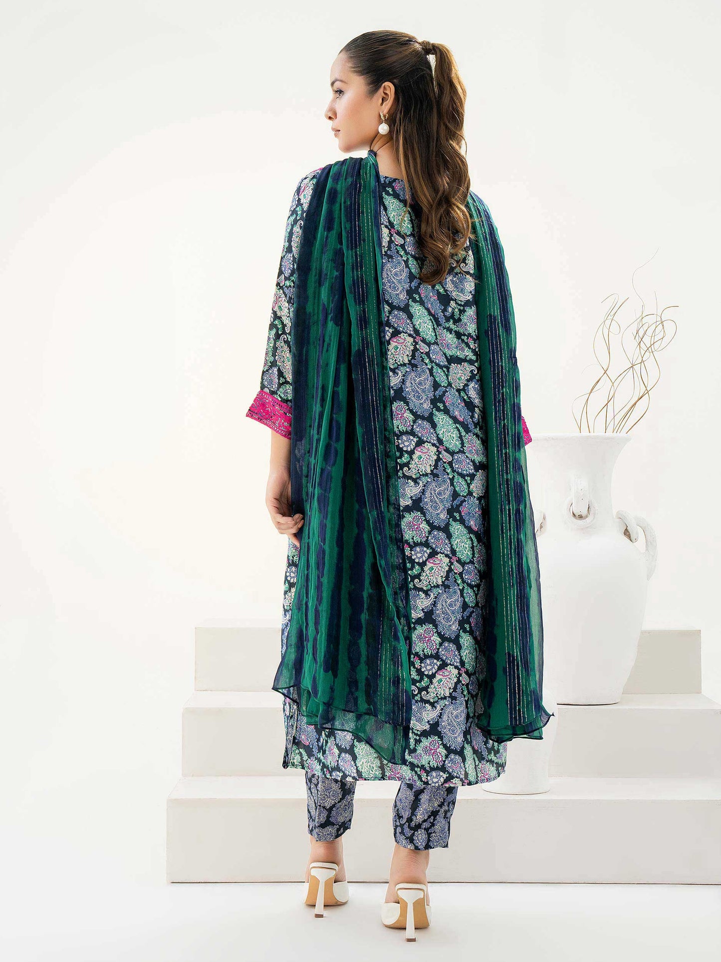 3 Piece Silk Suit-Embroidered (Pret)