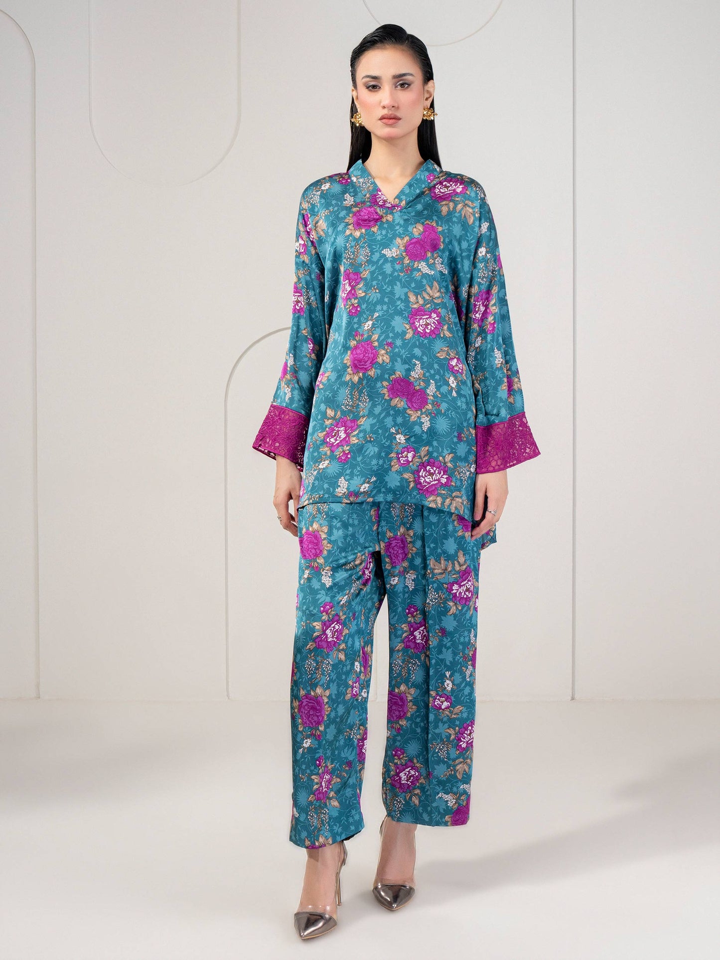 2 Piece Silk Suit-Embroidered (Pret)