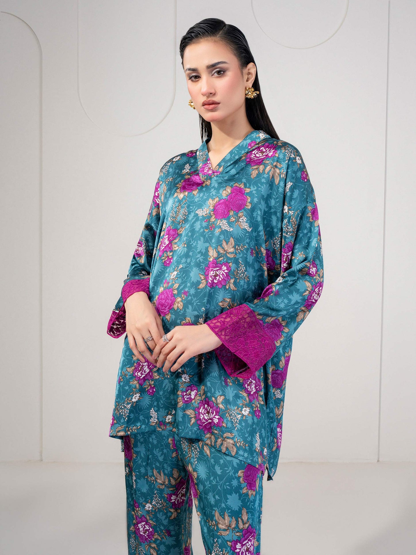 2 Piece Silk Suit-Embroidered (Pret)