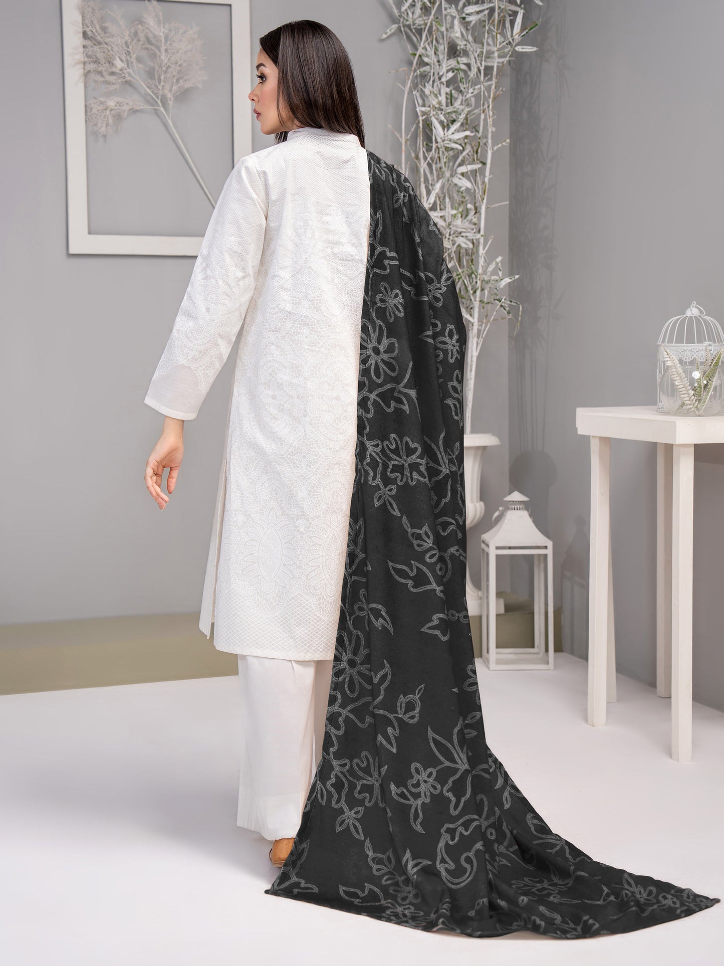 3 Piece Khaddar Suit-Emboss Print (Unstitched)