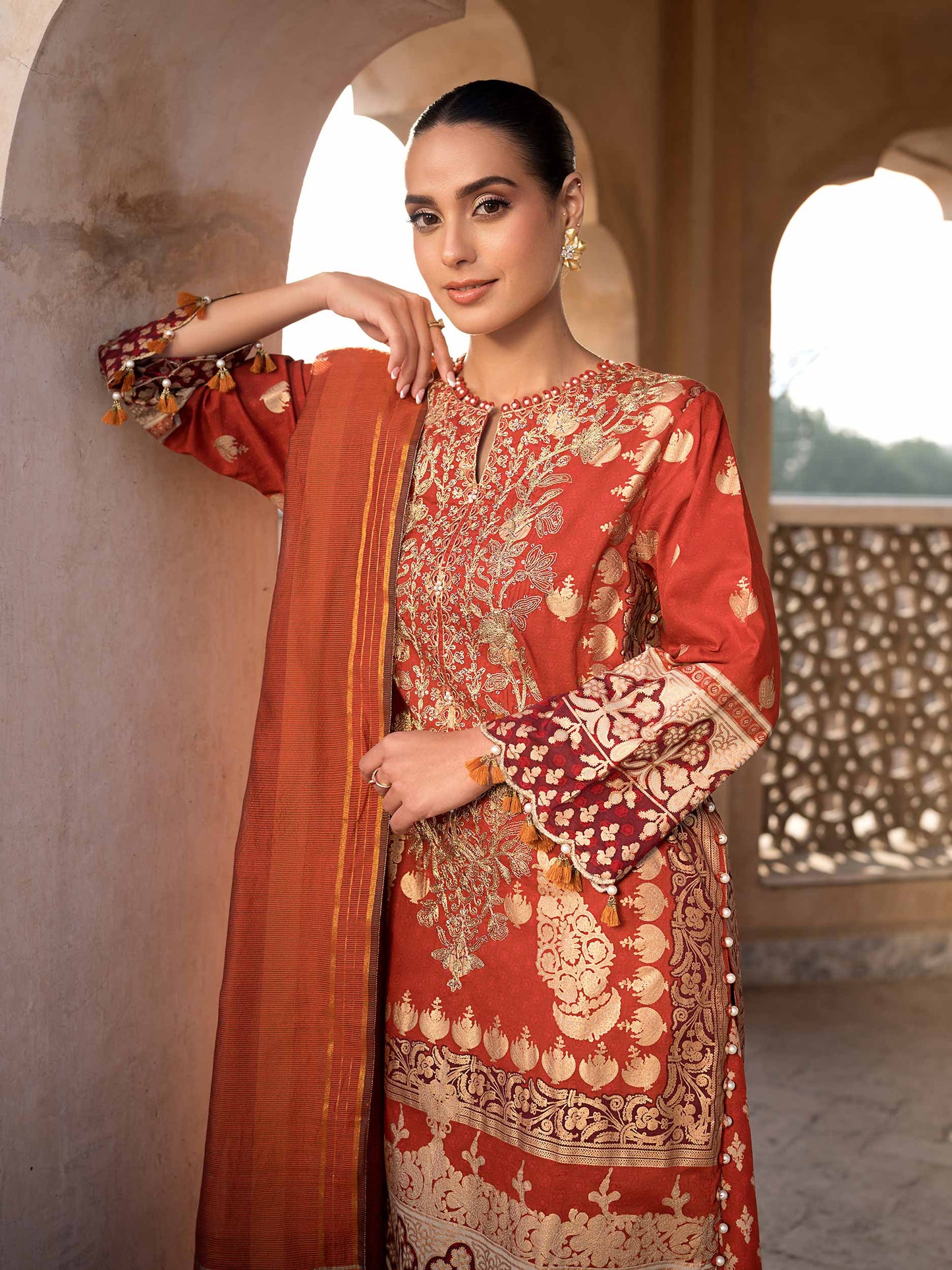 3 Piece Lawn Suit-Embroidered (Unstitched)