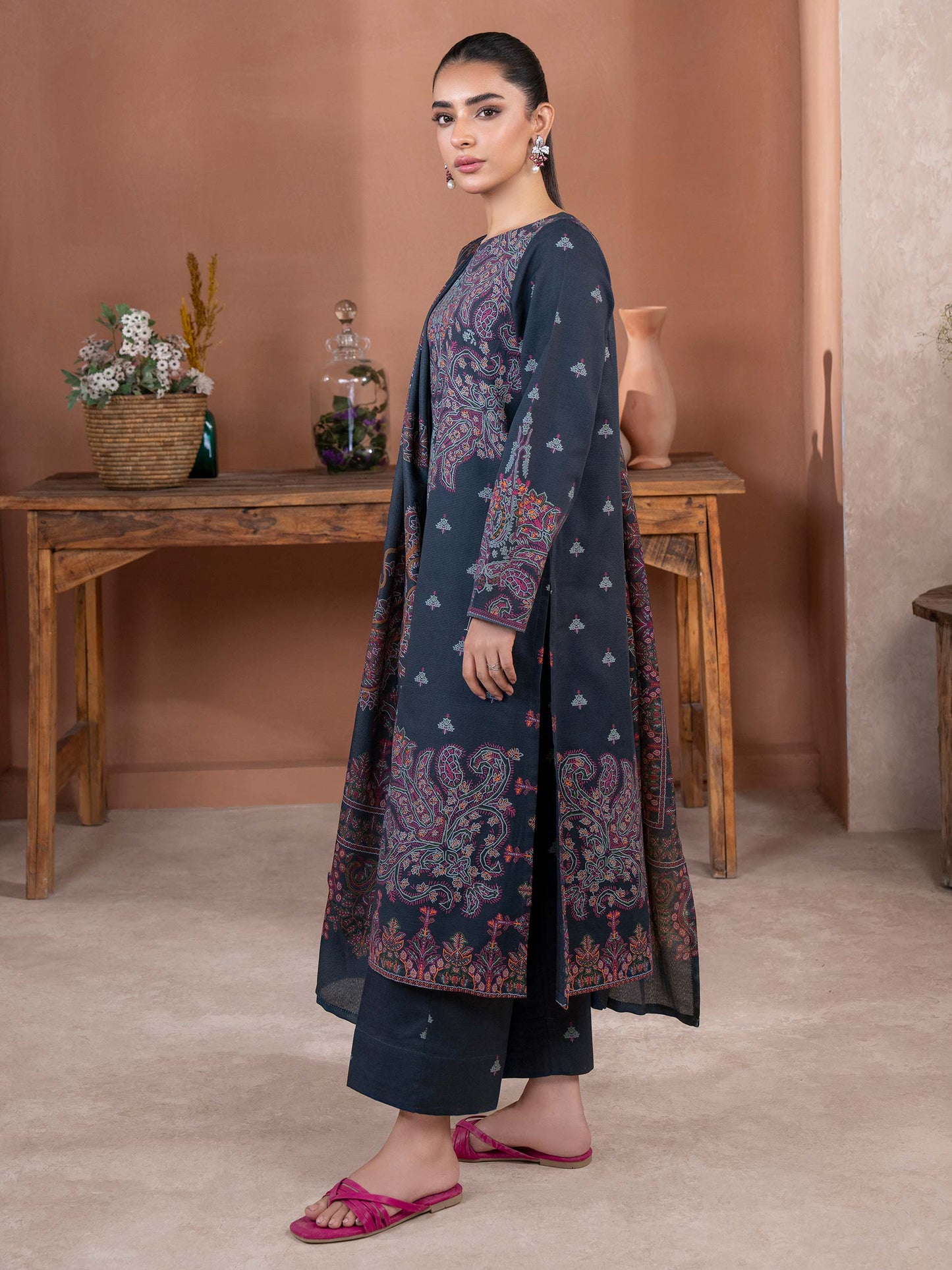 3 Piece Khaddar Suit-Paste Print (Unstitched)