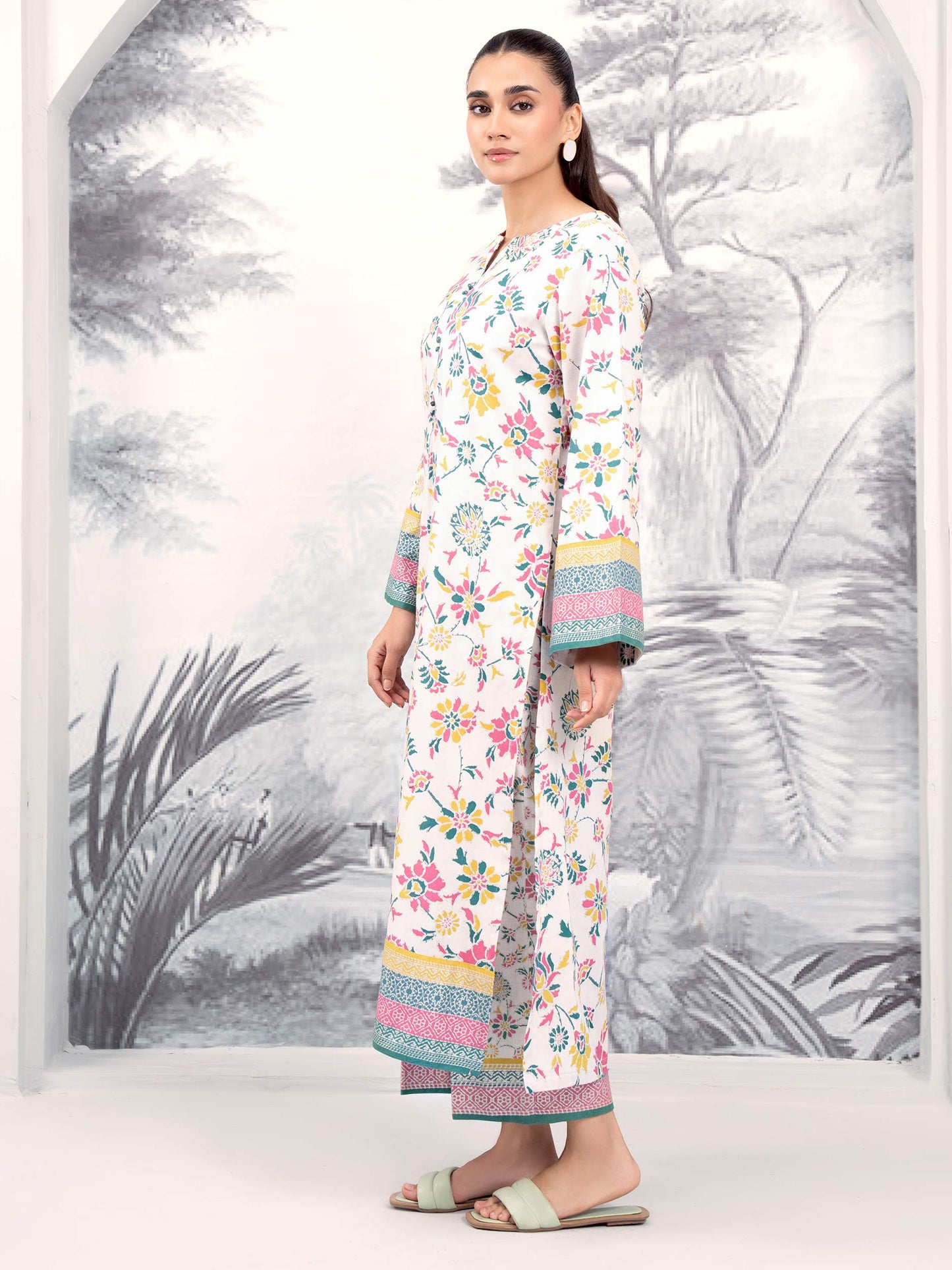 2 Piece Khaddar Suit-Paste Print (Unstitched)