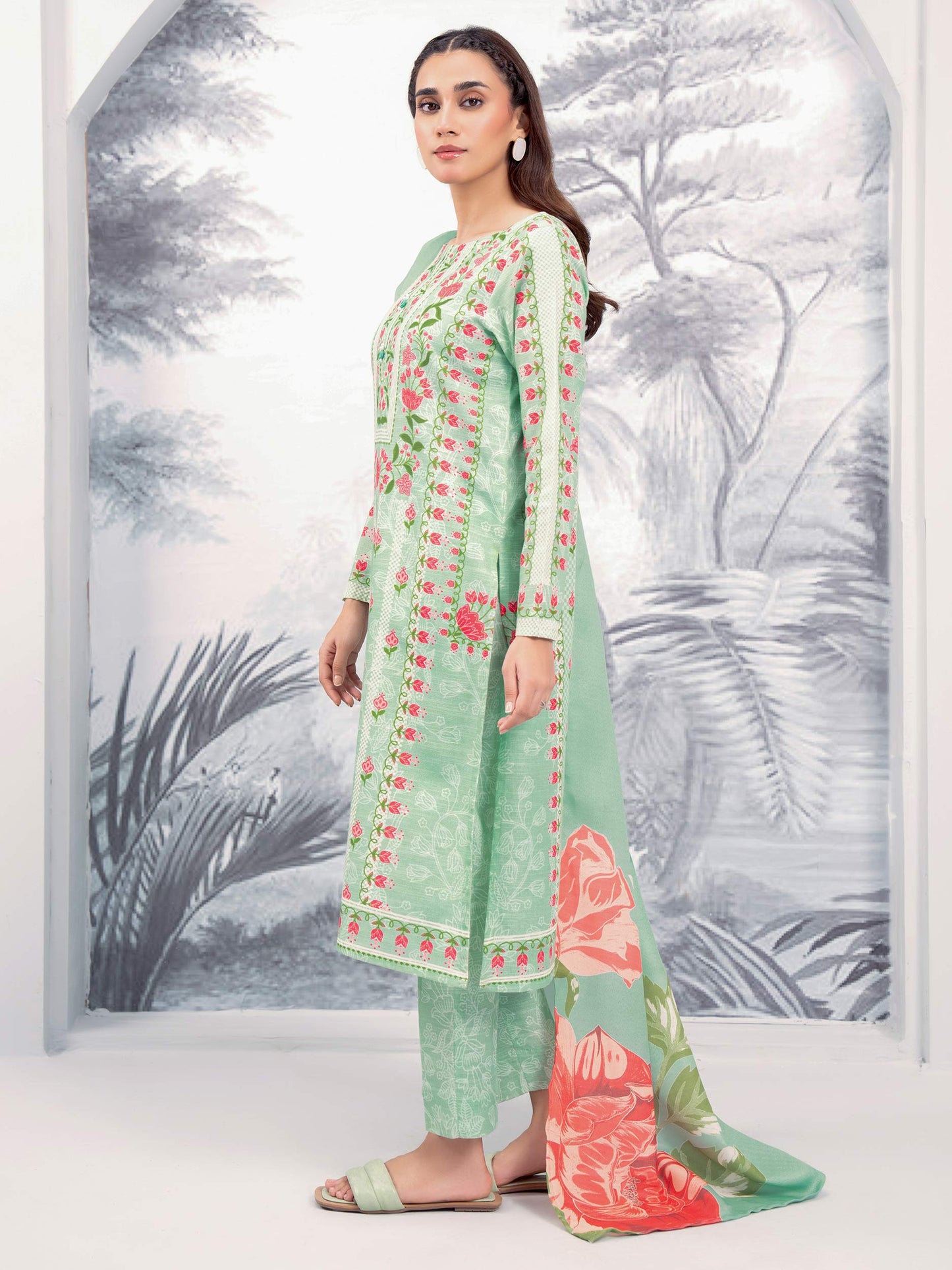 3 Piece Khaddar Suit-Printed (Unstitched)