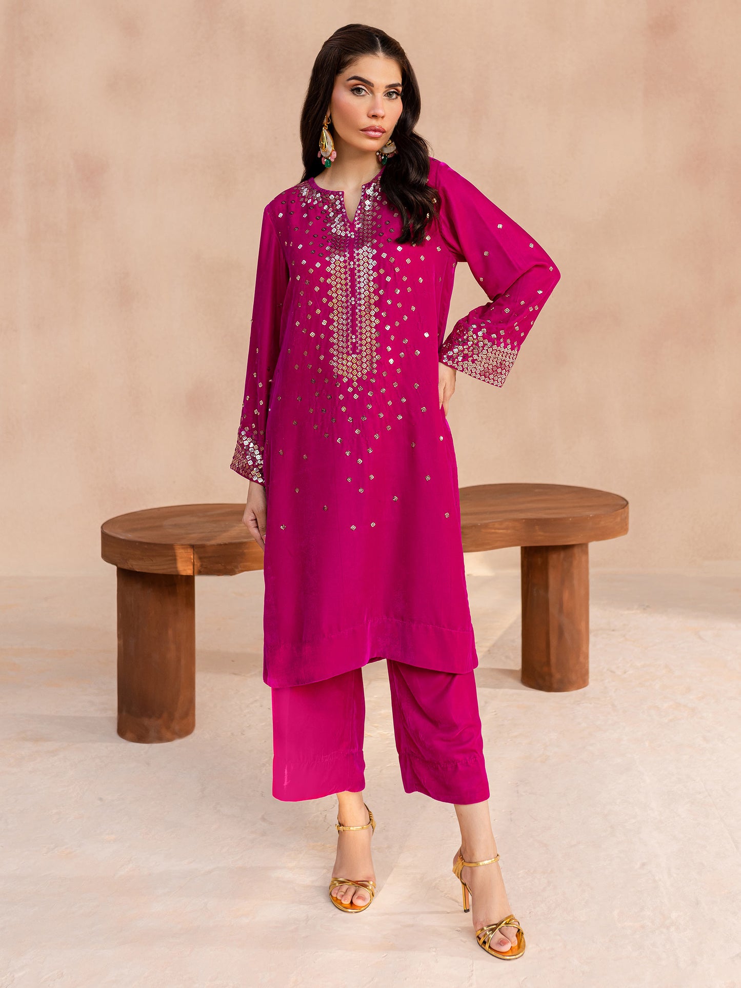 2 Piece Velvet Suit-Embroidered (Unstitched)