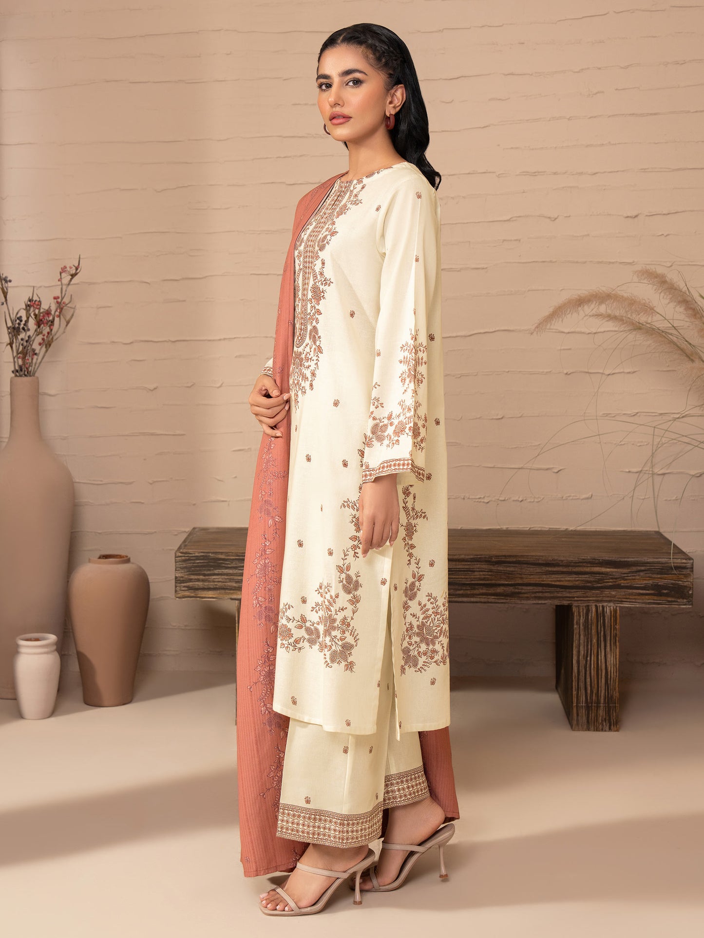 3 Piece Khaddar Suit-Paste Print (Unstitched)