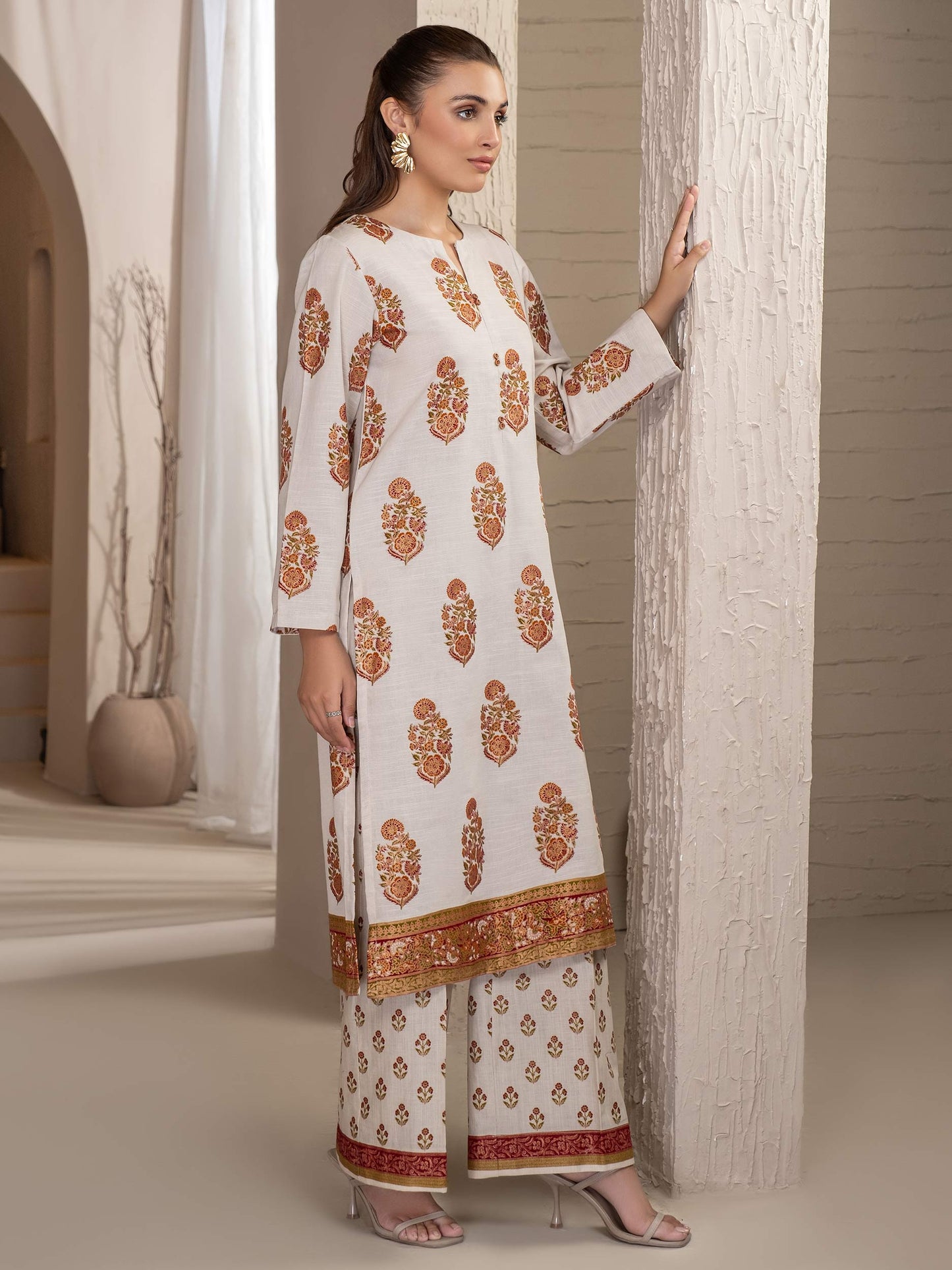 2 Piece Khaddar Suit-Paste Print (Unstitched)