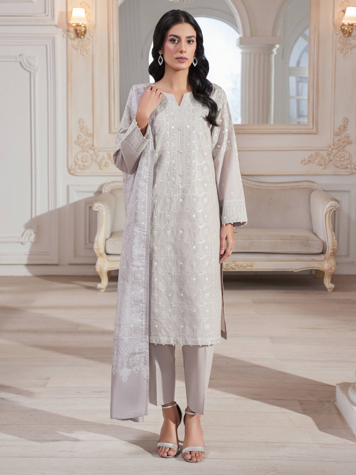 3 Piece Lawn Suit-Embroidered (Unstitched)