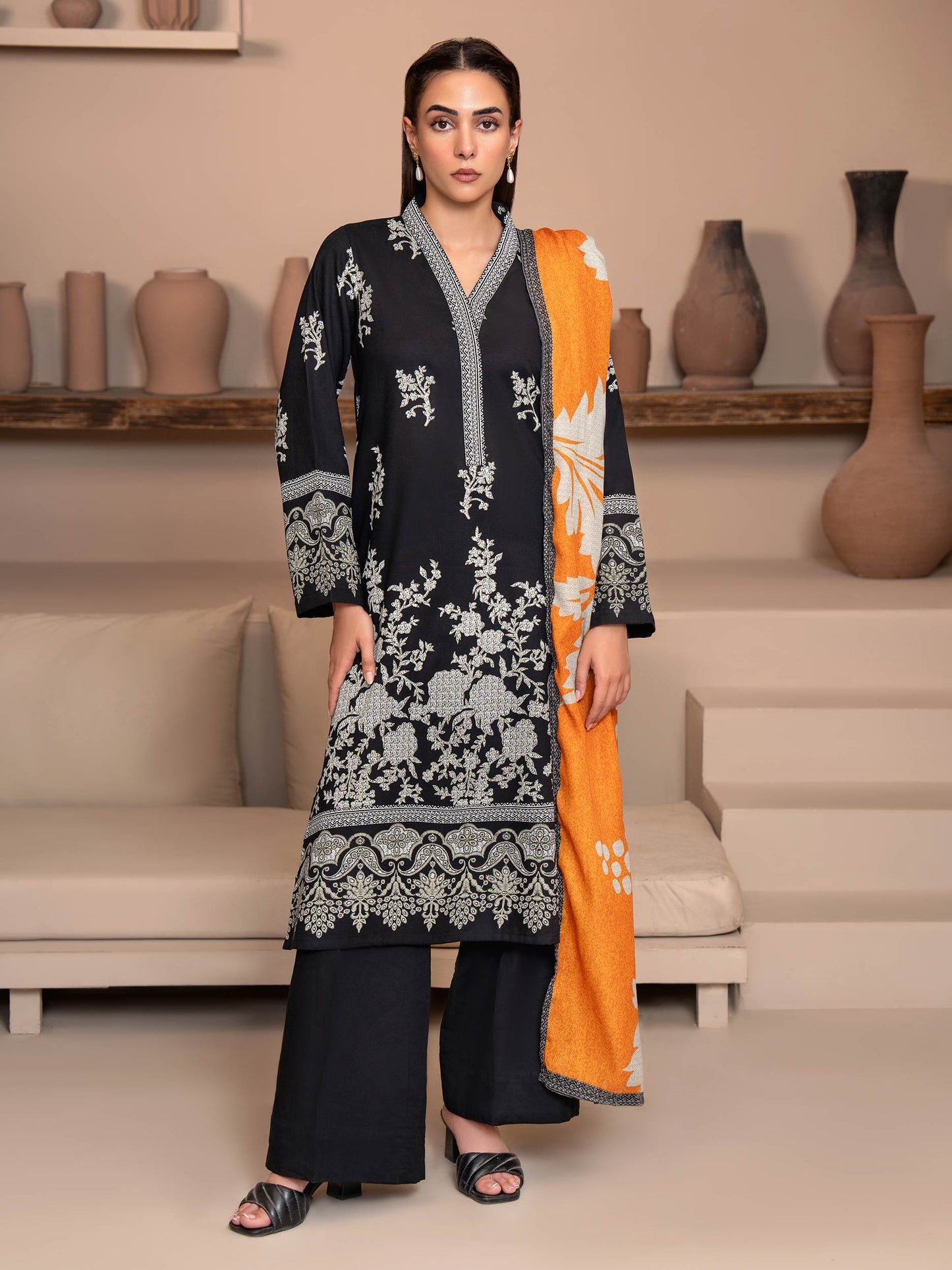 2 Piece Khaddar Suit-Paste Print (Unstitched)