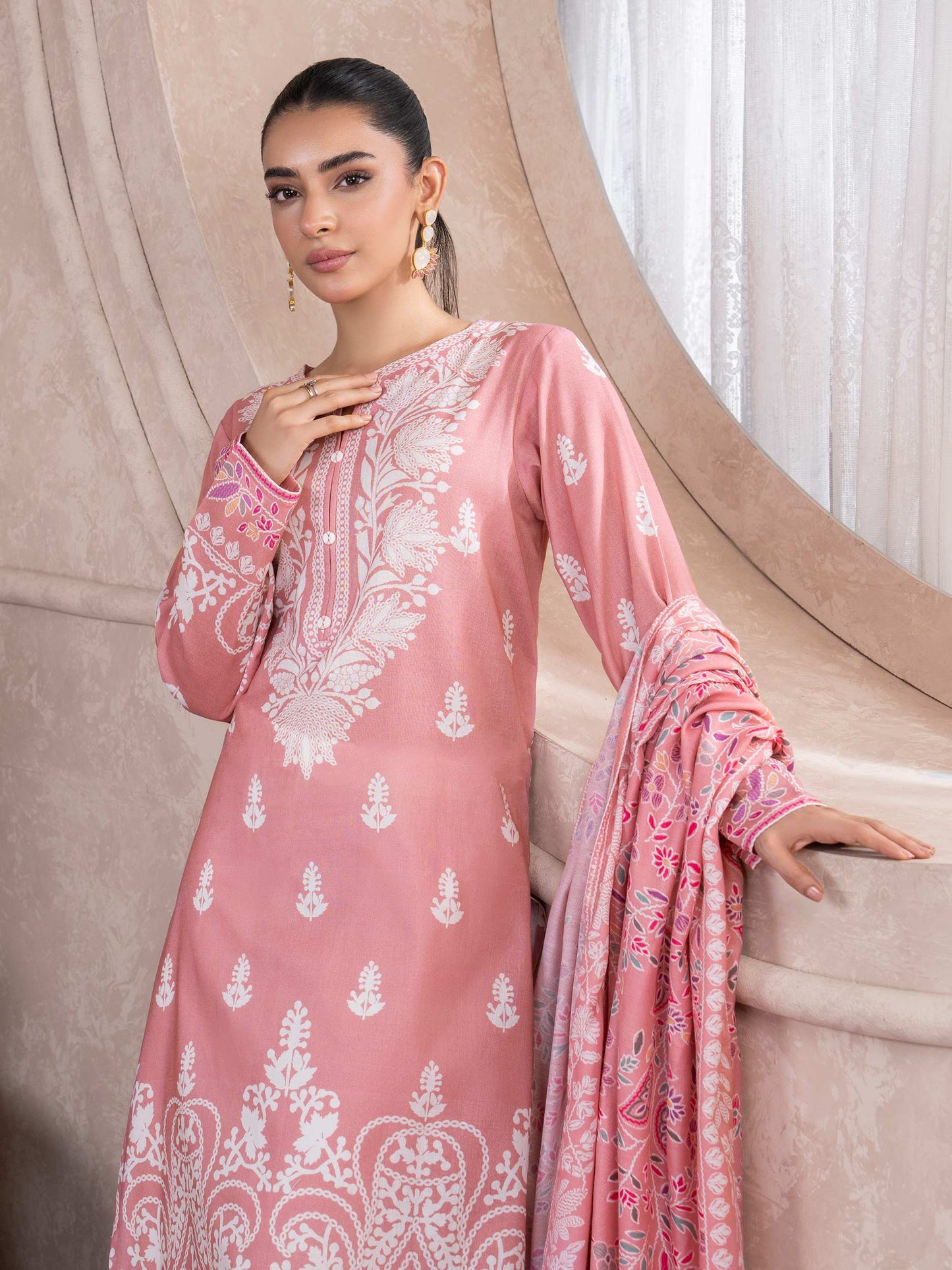 2 Piece Khaddar Suit-Printed (Unstitched)