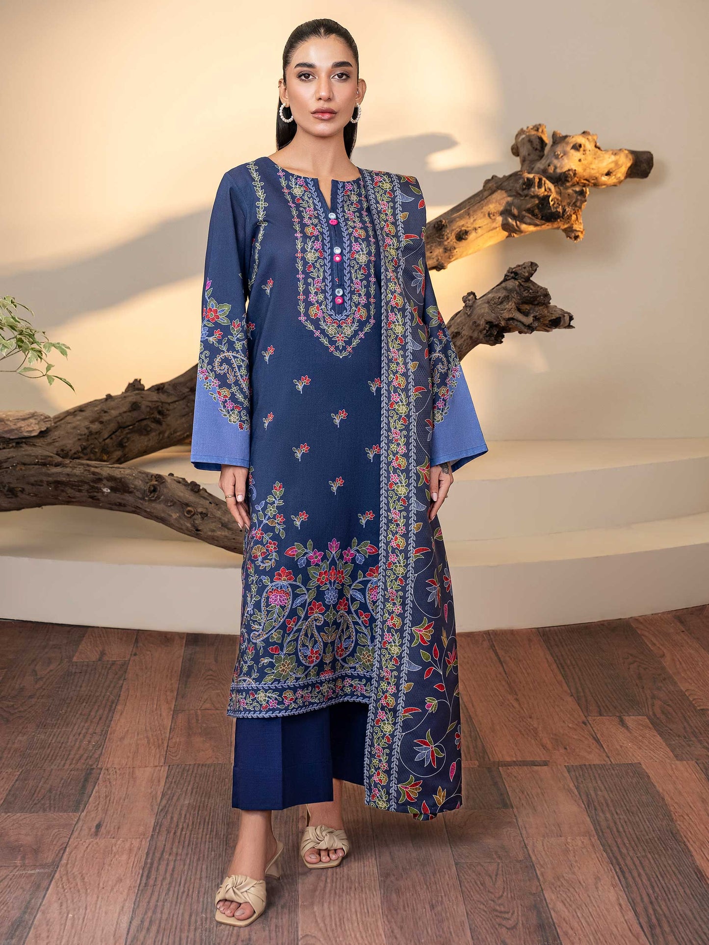 2 Piece Khaddar Suit-Printed (Unstitched)