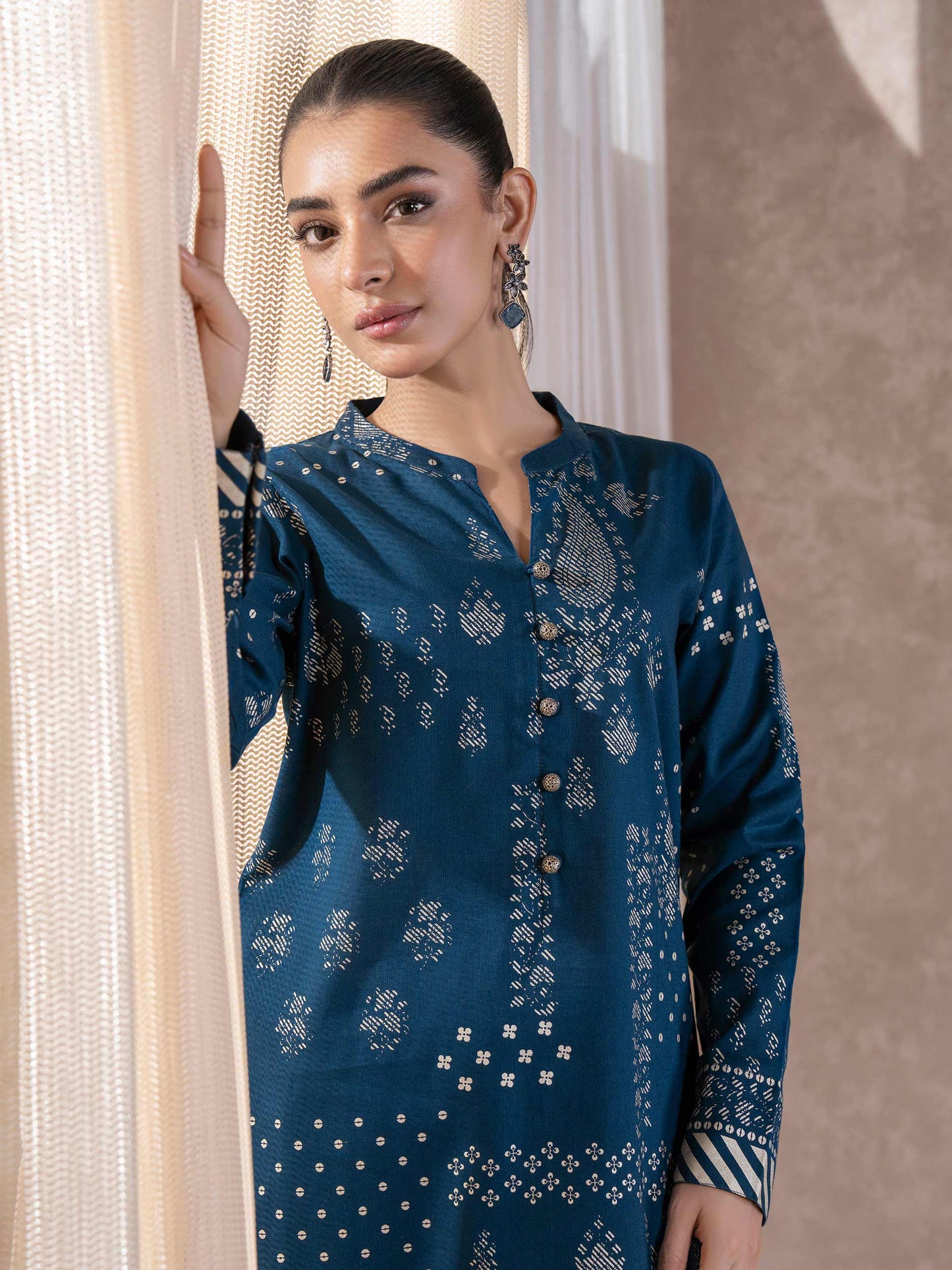 Khaddar Shirt-Paste Print (Unstitched)