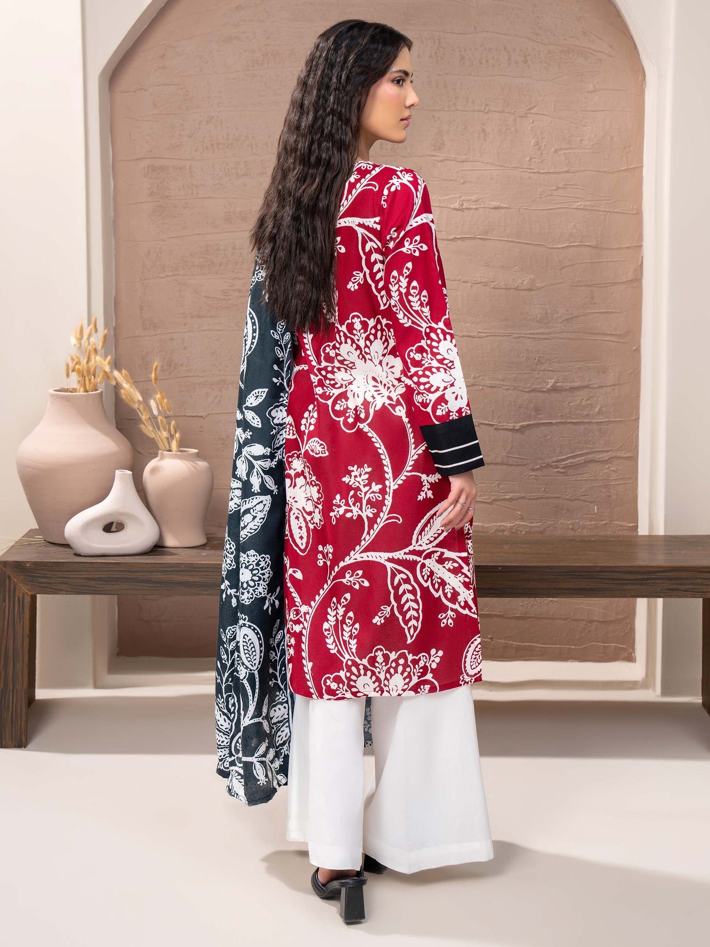 2 Piece Khaddar Suit-Printed (Unstitched)