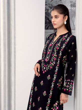 2-piece-khaddar-suit-printed-(unstitched)