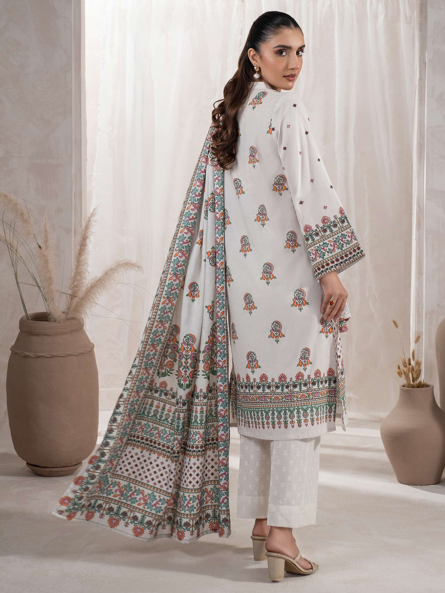 3 Piece Khaddar Suit-Paste Print (Unstitched)