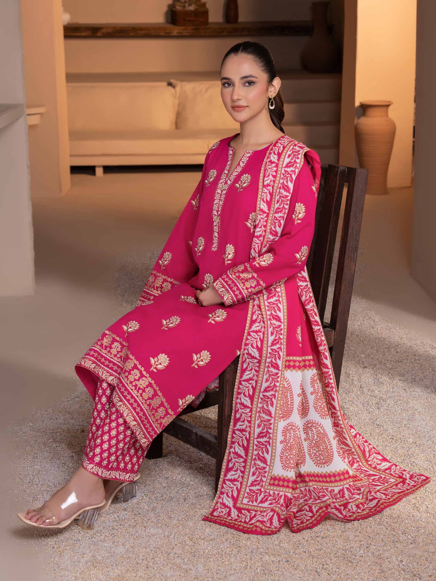 3 Piece Khaddar Suit-Paste Print (Unstitched)