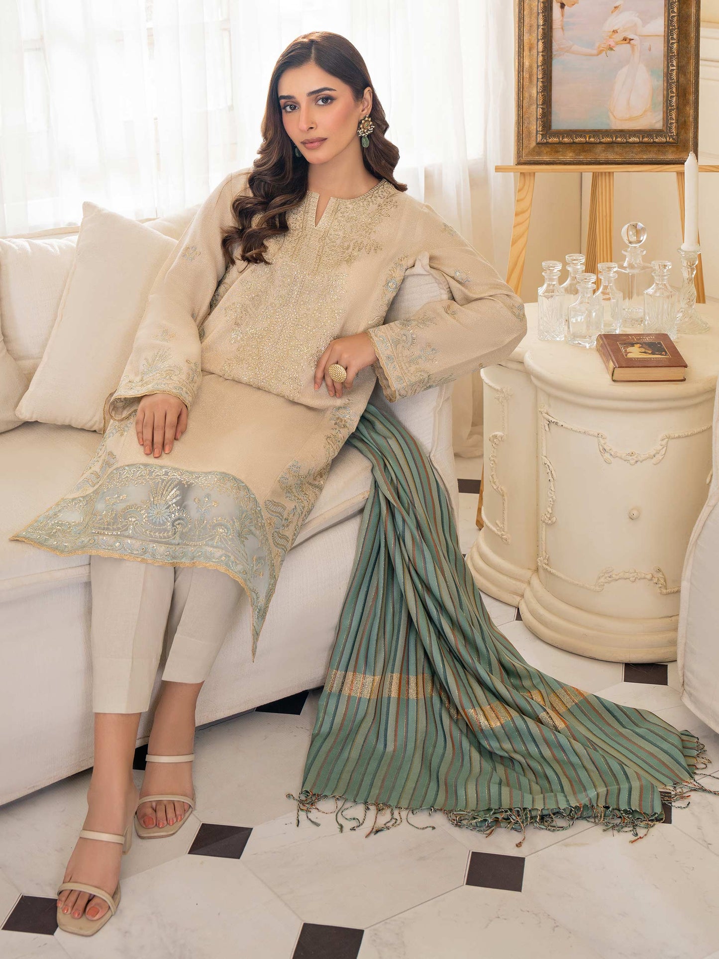 3 Piece Karandi Suit-Embroidered (Unstitched)