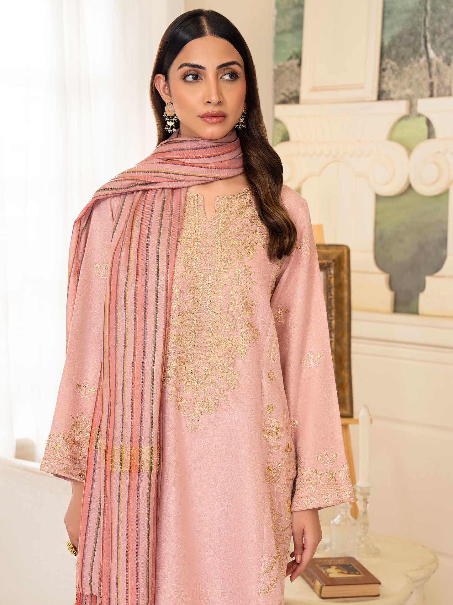 3 Piece Karandi Suit-Embroidered (Unstitched)