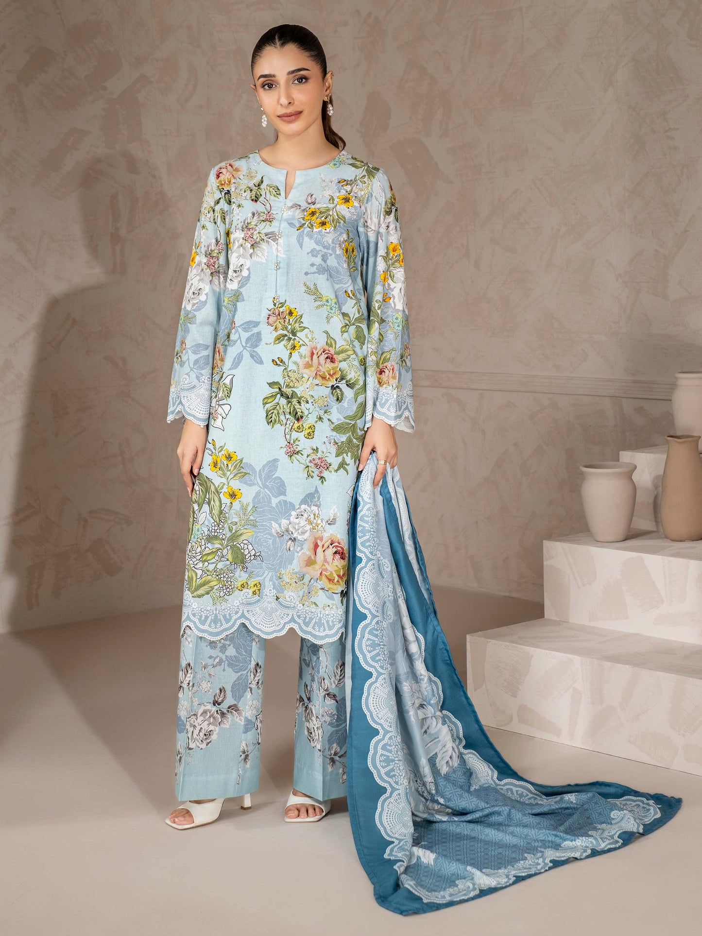 3 Piece Khaddar Suit-Printed (Unstitched)