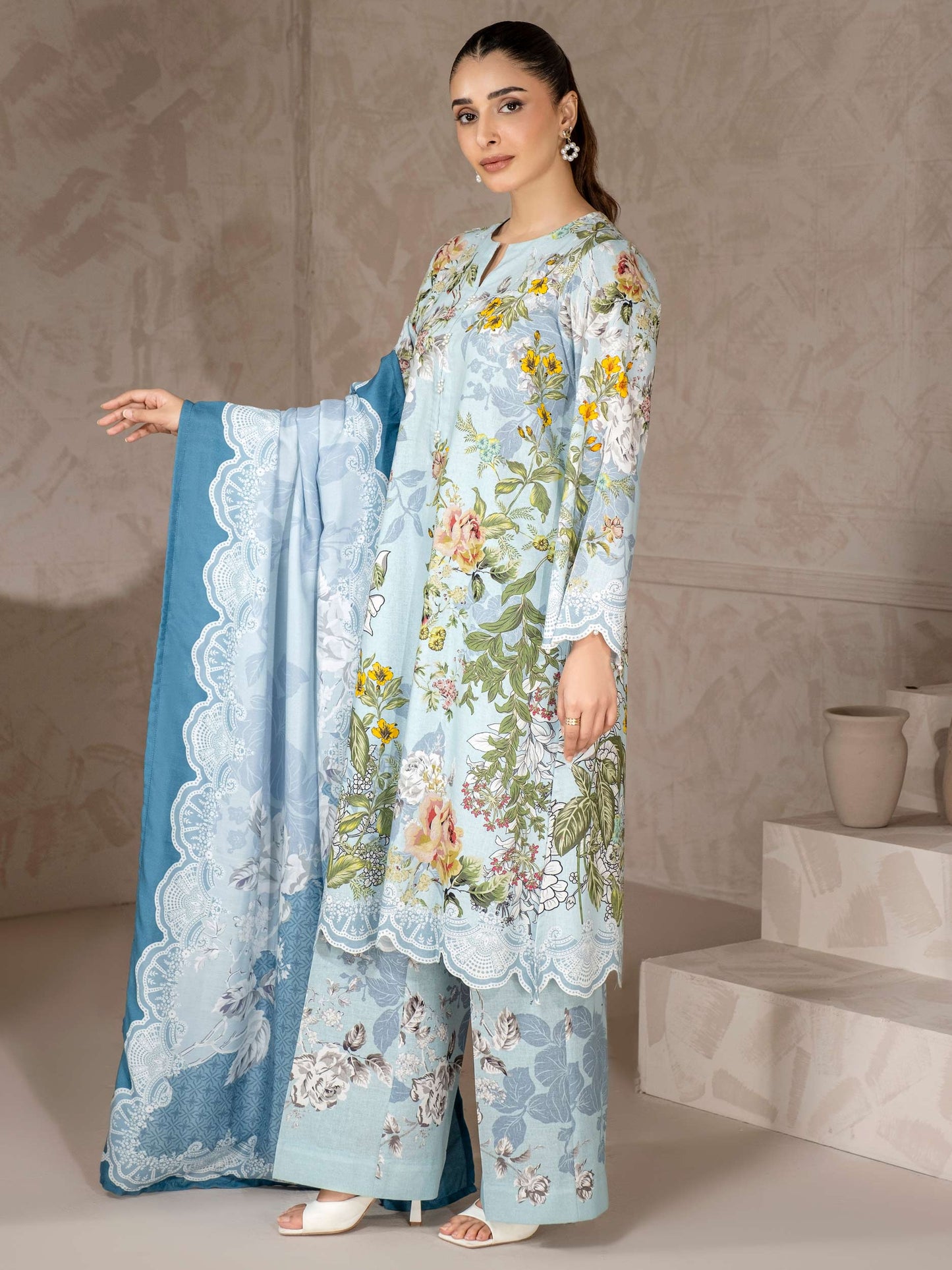 3 Piece Khaddar Suit-Printed (Unstitched)