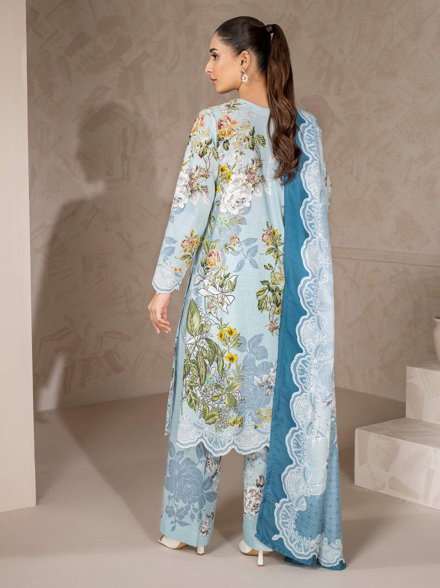 3 Piece Khaddar Suit-Printed (Unstitched)