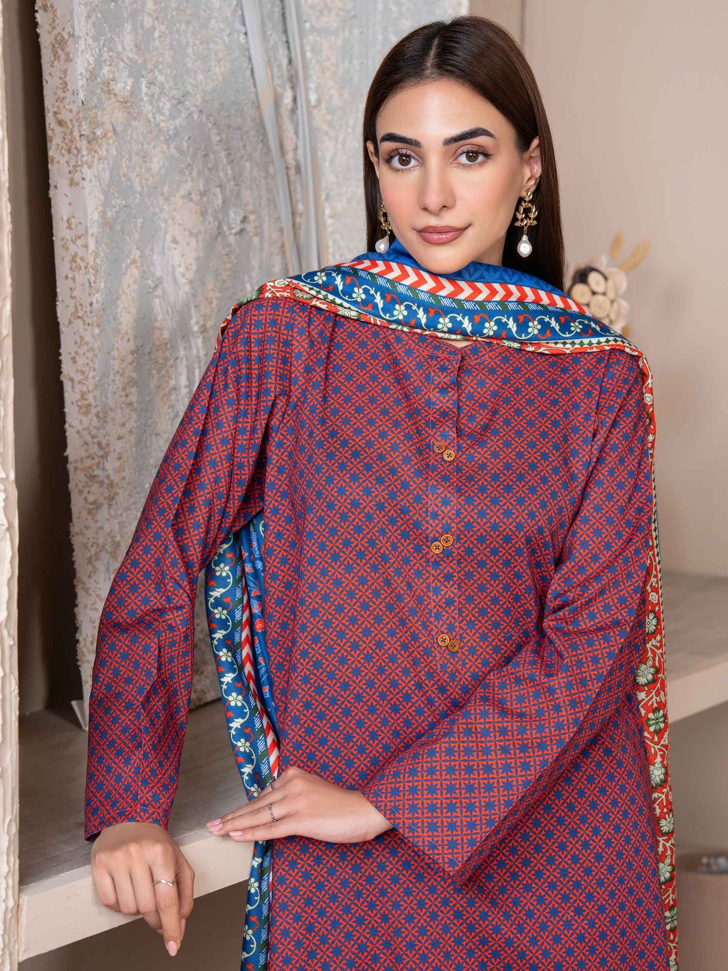 3 Piece Khaddar Suit-Printed (Unstitched)