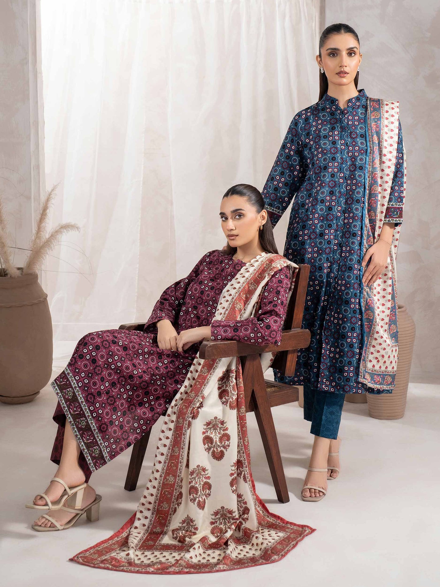 3 Piece Khaddar Suit-Printed (Unstitched)